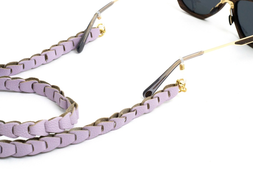 LEATHER CHAIN EYEWEAR HOLDER